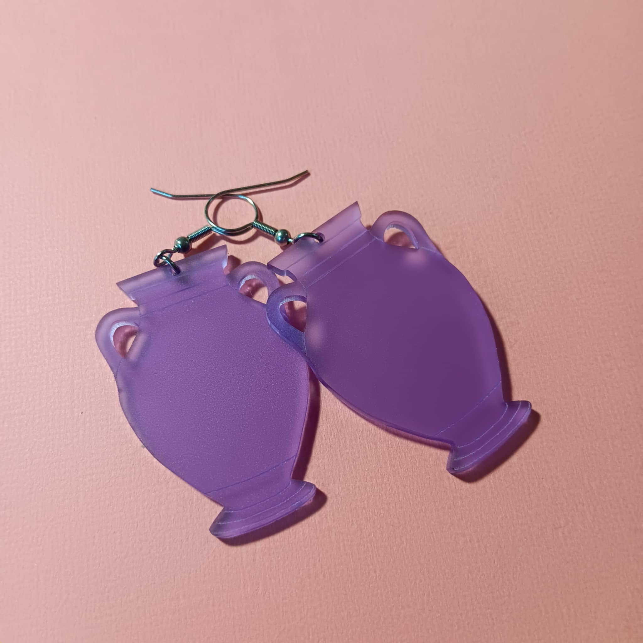 SHORT AMPHORA EARRINGS
