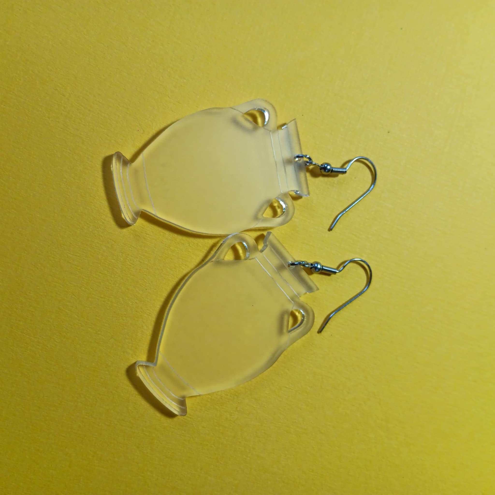 SHORT AMPHORA EARRINGS