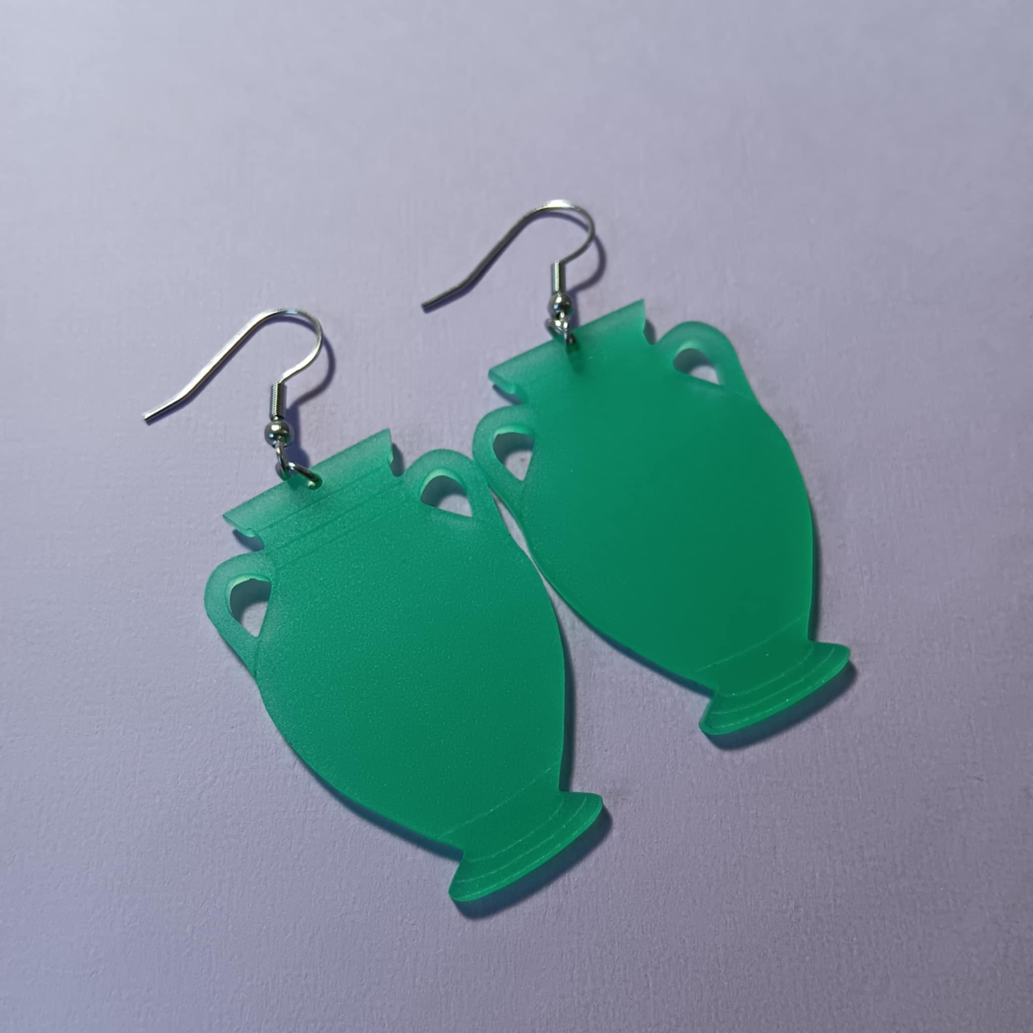 SHORT AMPHORA EARRINGS